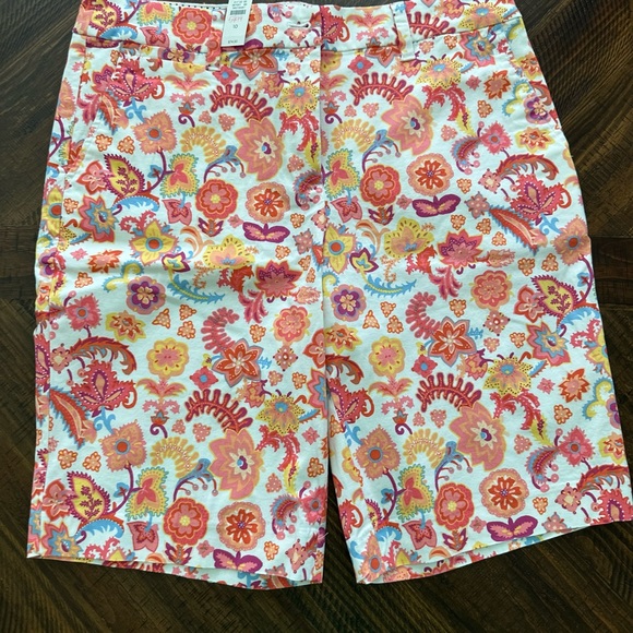 Talbots, Perfect Shorts. 10.5”, Charming Floral - Picture 1 of 2